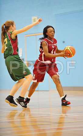 DMU-Ladies B-ball-varsity-715