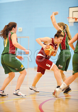 DMU-Ladies B-ball-varsity-696