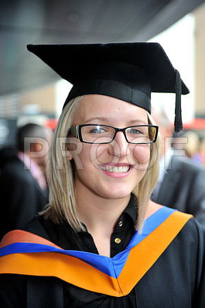 DMU-graduation-Fri-112