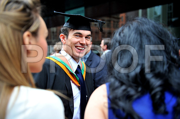 DMU-grad-Thurs-121