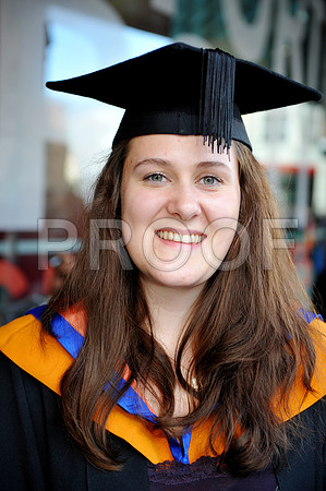 DMU-grad-WED-VOX-105