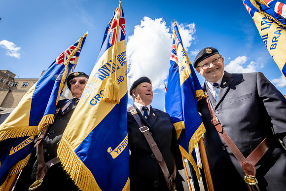 LCC-Armed forces-2581