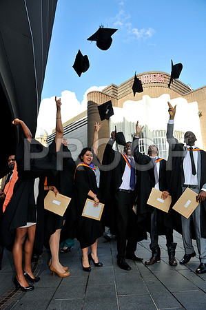DMU-grad-WED-127