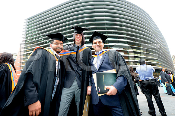 DMU-grad-Tues-PM-192
