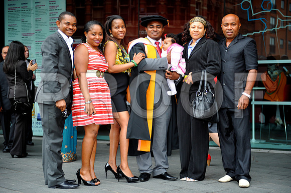 DMU-grad-Thurs-134
