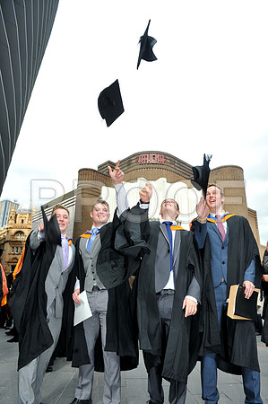 DMU-grad-Tues-PM-178