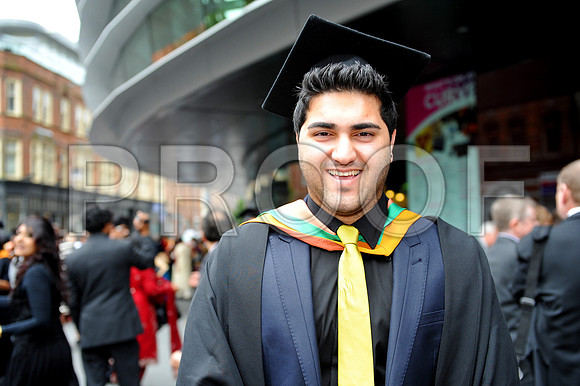 DMU-grad-Thurs-138