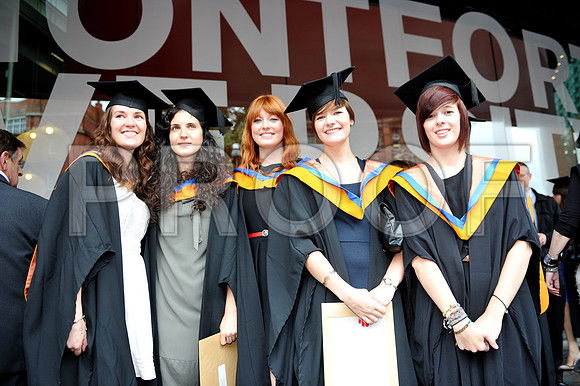 DMU-graduation-Fri-111