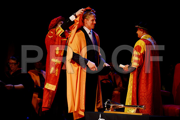 DMU-grad-WED-101