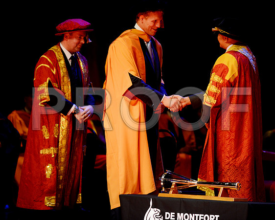 DMU-grad-WED-103