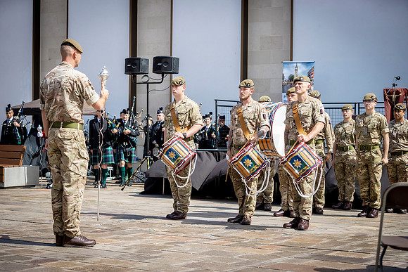 LCC-Armed forces-2506