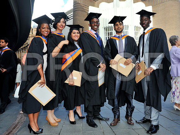 DMU-grad-WED-126