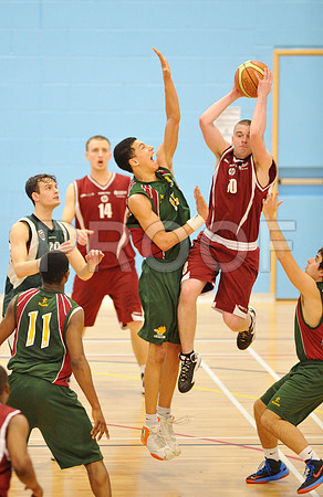 DMU-varsity-basketball-mens-796