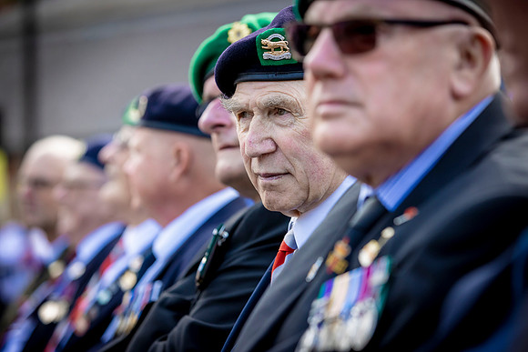 LCC-Armed forces-2511