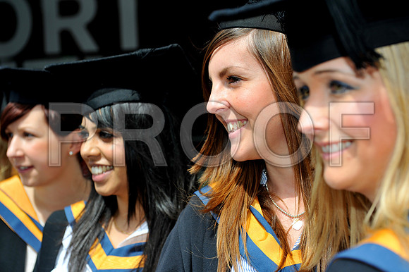 DMU-grad-Tues-AM-137