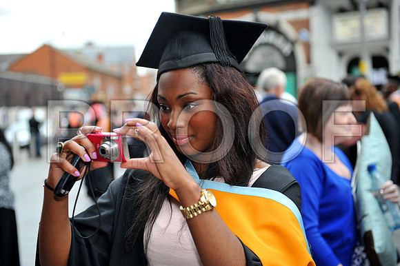 DMU-grad-Tues-AM-149