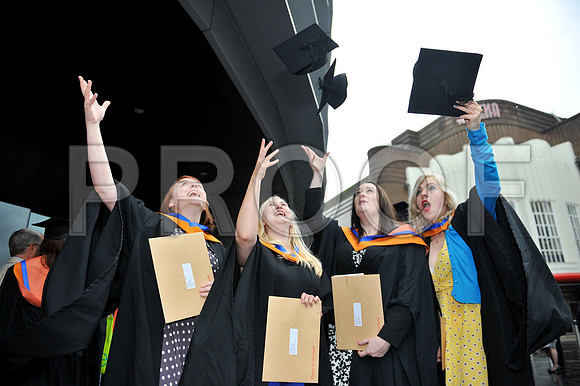 DMU-graduation-Fri-119