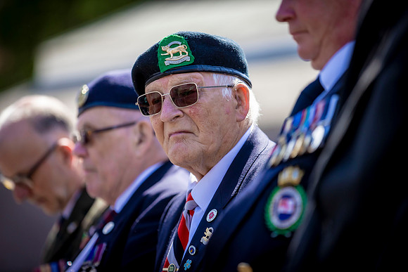 LCC-Armed forces-2557