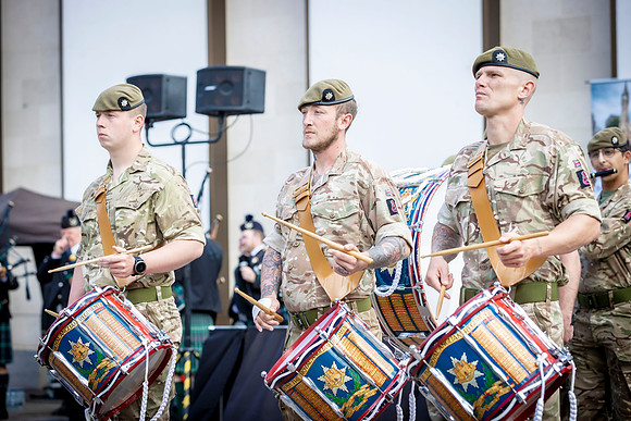 LCC-Armed forces-2507