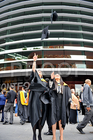 DMU-grad-Tues-PM-179