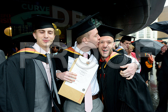 DMU-grad-Monday-AM-163