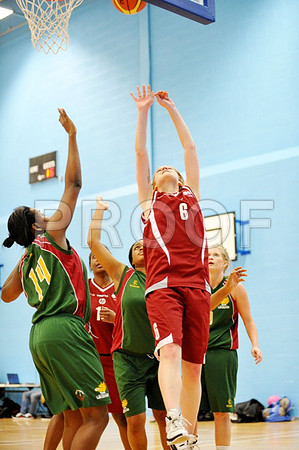 DMU-Ladies B-ball-varsity-709