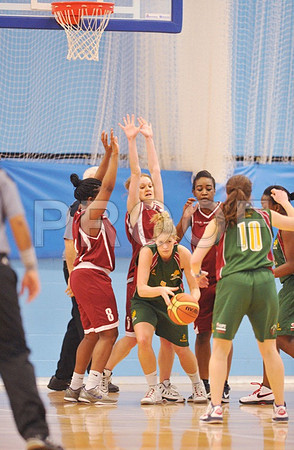 DMU-Ladies B-ball-varsity-694
