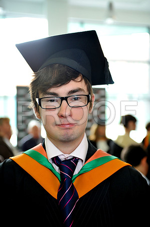 DMU-grad-Monday-vox104