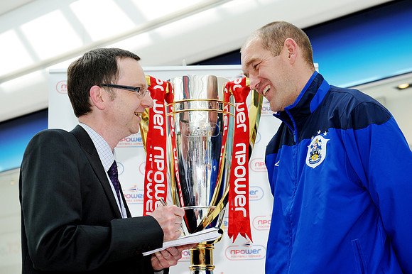 Huddesfield-cup111