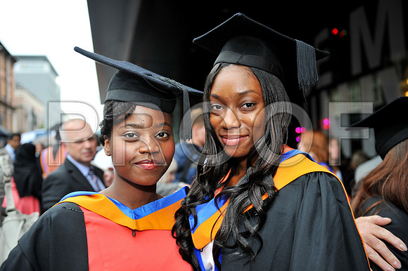 DMU-graduation-Fri-109