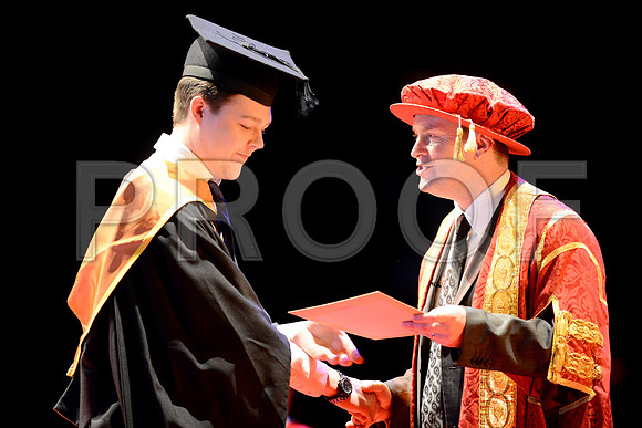 DMU-grad-Monday-AM-123